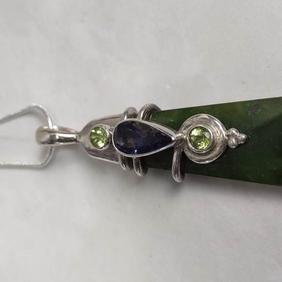Sajen Jade/Amethyst/Peridot/Sterling Silver Pendant - Picture 6 of 7